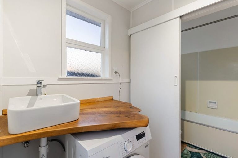 Photo of property in 28c Pah Road, Papatoetoe, Auckland, 2025