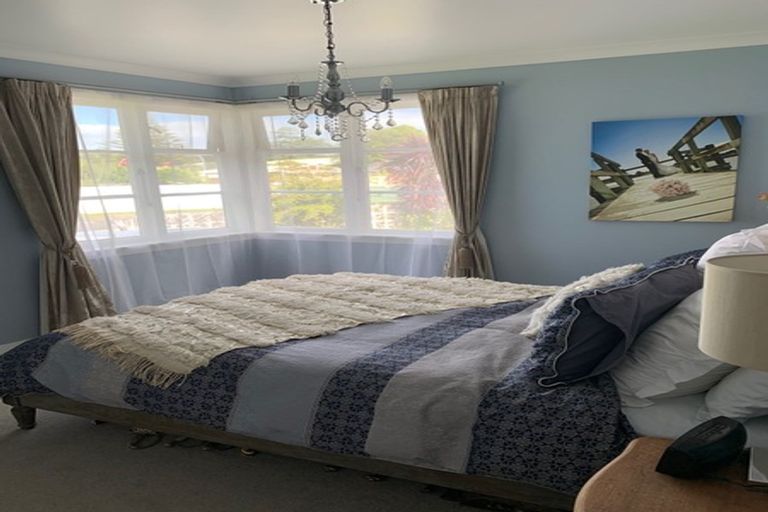 Photo of property in 67 Valentine Street, Papakura, 2110