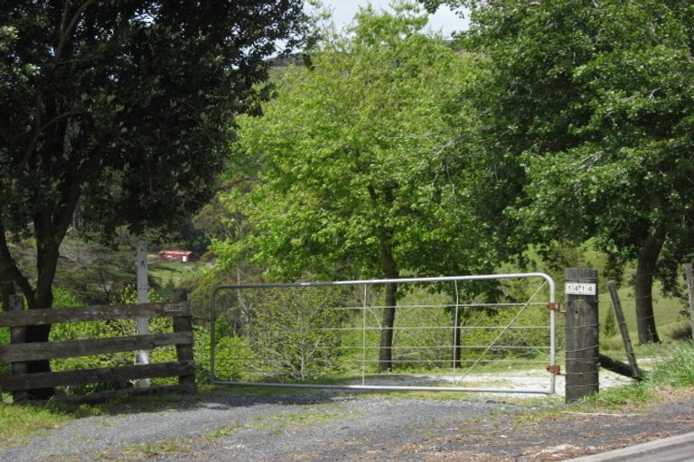 Photo of property in 1486 West Coast Road, Kaipara Flats, Warkworth, 0981