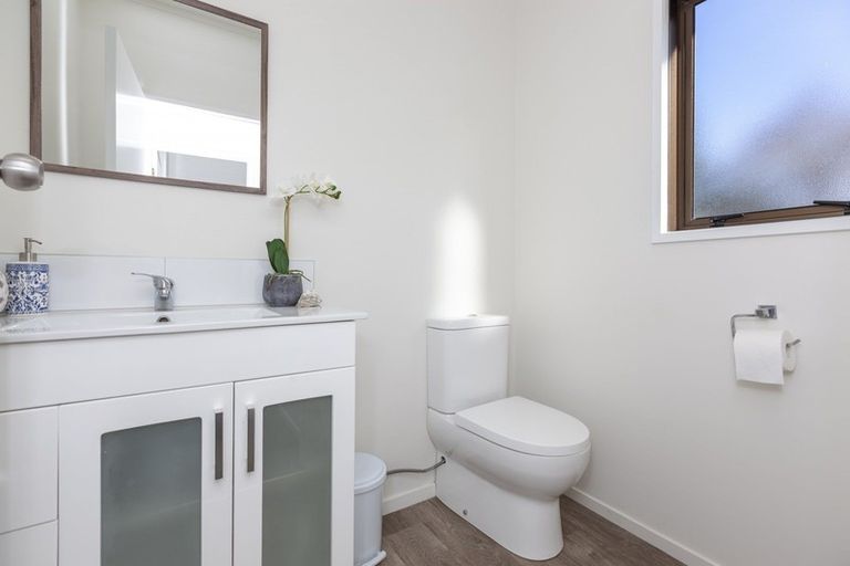 Photo of property in 42 Margaret Road, Raumati Beach, Paraparaumu, 5032