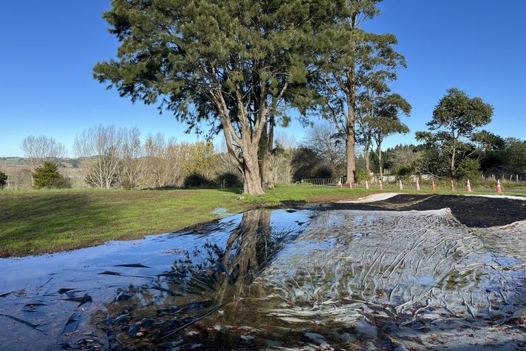 Photo of property in 85 Dean Road, Pokeno, 2471