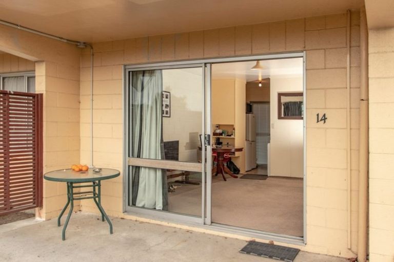 Photo of property in Marewa Lodge Apartments, 14/44 Taradale Road, Marewa, Napier, 4110
