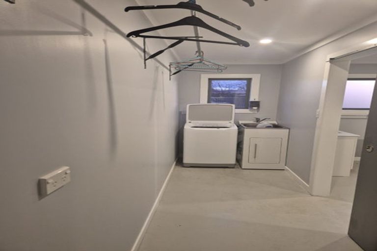 Photo of property in 30 Francis Drake Street, Waipukurau, 4200