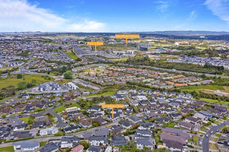 Photo of property in 12 Hilton Close, Fairview Heights, Auckland, 0632