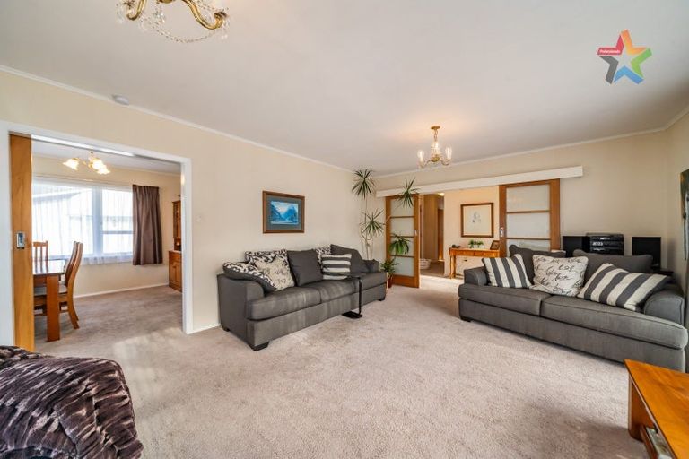 Photo of property in 29 Mcgowan Road, Wainuiomata, Lower Hutt, 5014