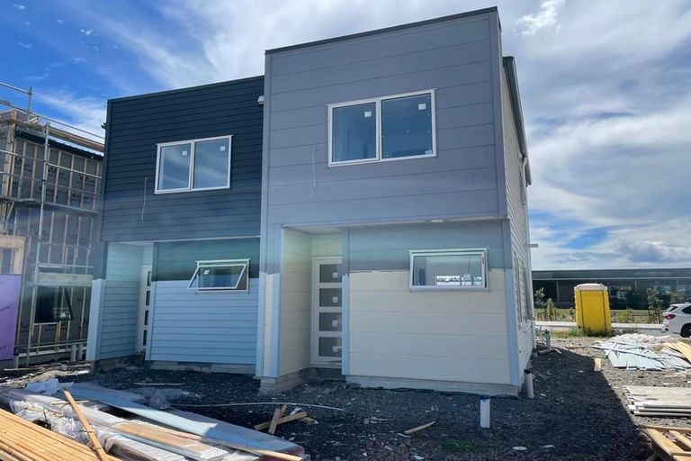Photo of property in 27 Kaha Road, Takanini, 2110