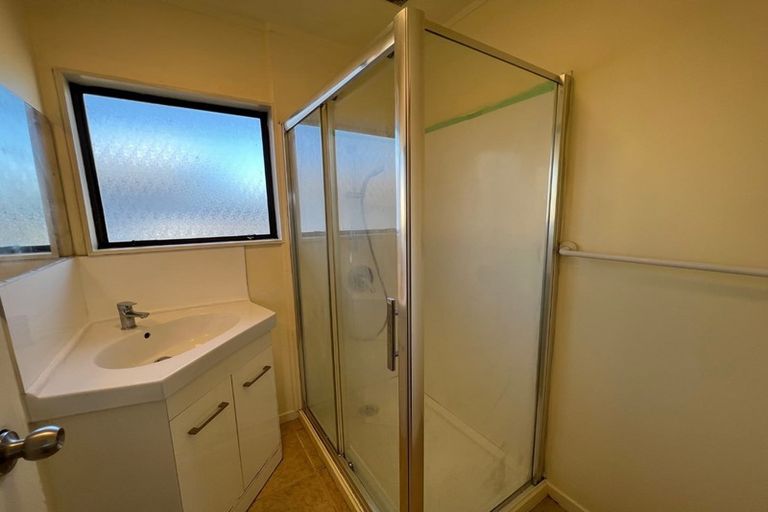 Photo of property in 1/56a Burundi Avenue, Clendon Park, Auckland, 2103