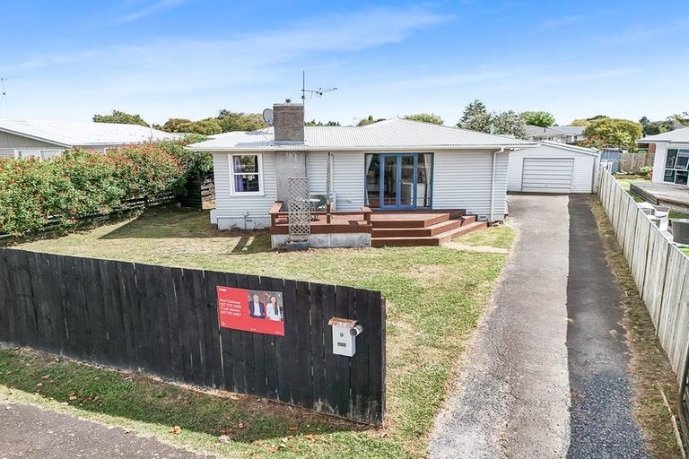 Photo of property in 9 Katherine Place, Melville, Hamilton, 3206