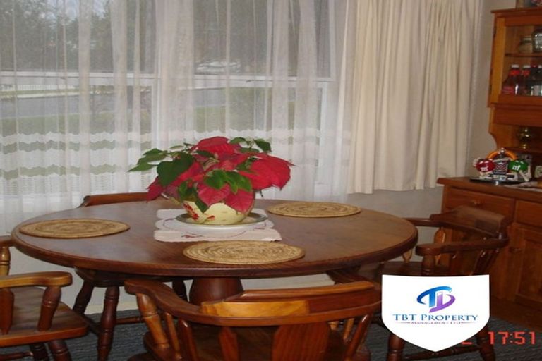 Photo of property in 1 Rothery Road, Hillpark, Auckland, 2102