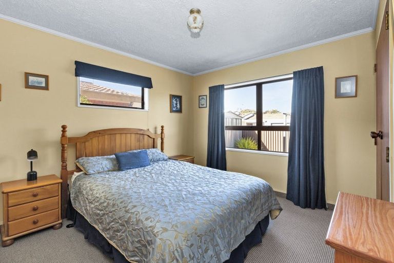 Photo of property in 3/14 Avondale Road, Taradale, Napier, 4112