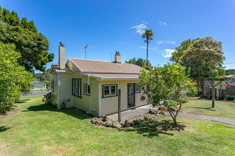 Photo of property in 34 Main Street, Coromandel, 3506