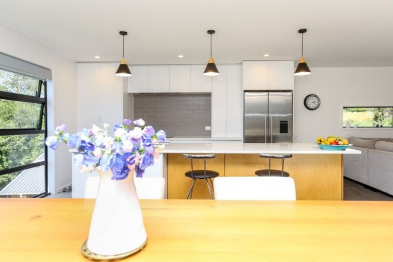 Photo of property in 51 Poplar Grove, Whalers Gate, New Plymouth, 4310