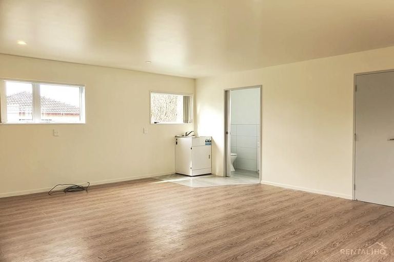 Photo of property in 78 Shifnal Drive, Randwick Park, Auckland, 2105