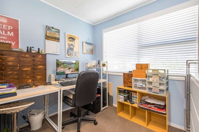 Photo of property in 68 Reelick Avenue, Pakuranga Heights, Auckland, 2010