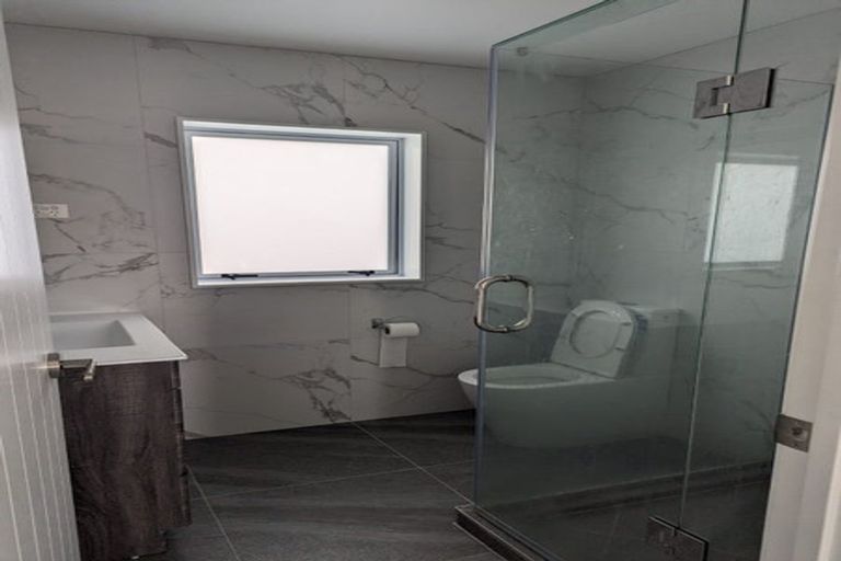 Photo of property in 75b Andrew Road, Howick, Auckland, 2010