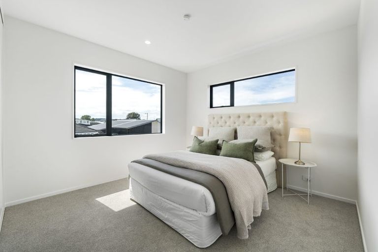 Photo of property in 121 Waituarua Drive, Takanini, Auckland, 2112