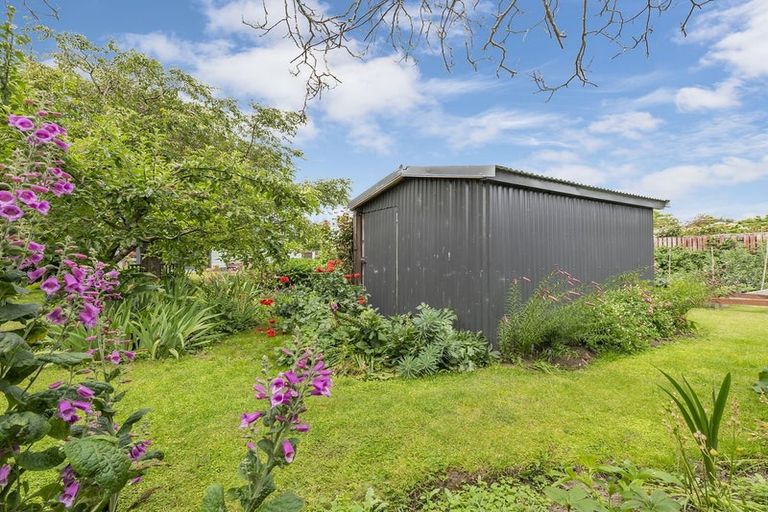 Photo of property in 4 Russell Street, Darfield, 7510