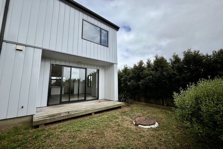 Photo of property in 1/22 James Laurie Street, Henderson, Auckland, 0612
