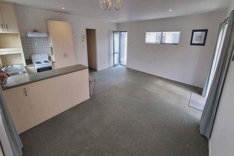 Photo of property in 1/305 Park Road South, Akina, Hastings, 4122