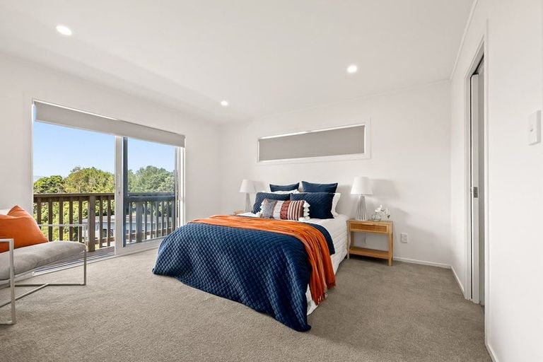 Photo of property in 60 Maungaraki Road, Korokoro, Lower Hutt, 5012