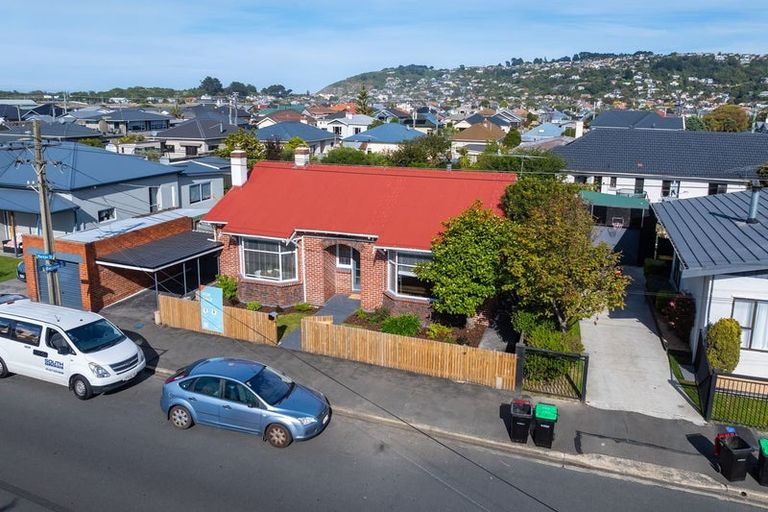 Photo of property in 32 Moreau Street, Saint Kilda, Dunedin, 9012