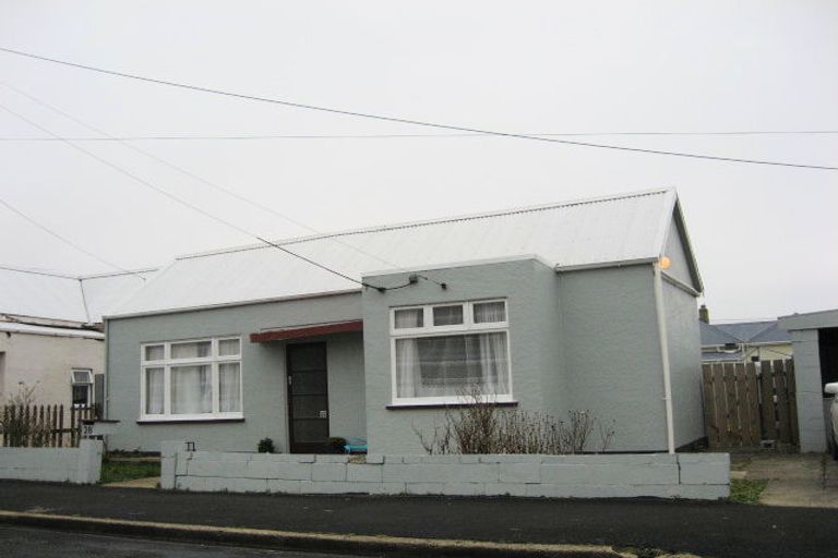 Photo of property in 28 Richmond Street, Forbury, Dunedin, 9012