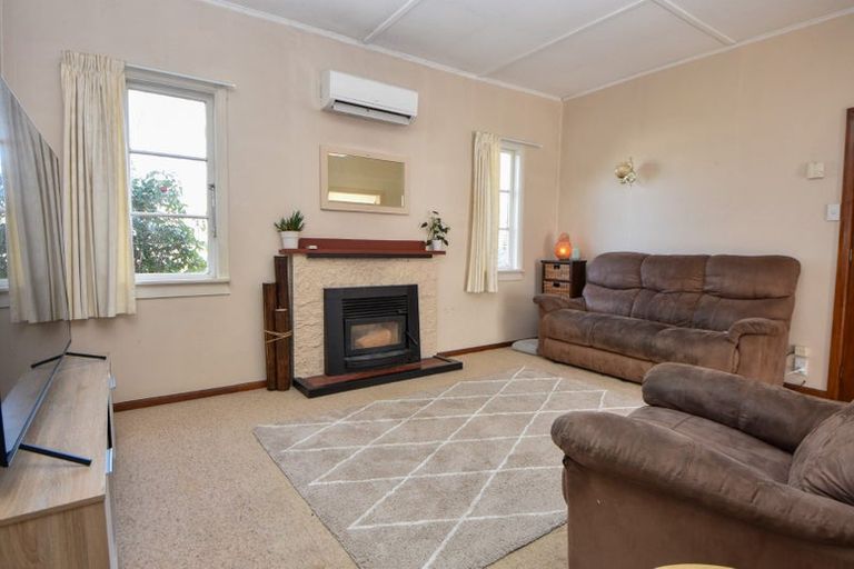 Photo of property in 259 High Street North, Carterton, 5713