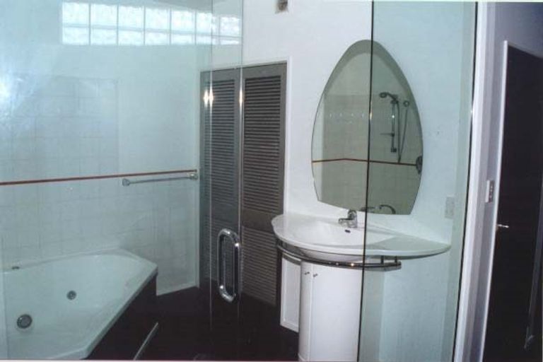 Photo of property in 20 Egmont Street, Te Aro, Wellington, 6011