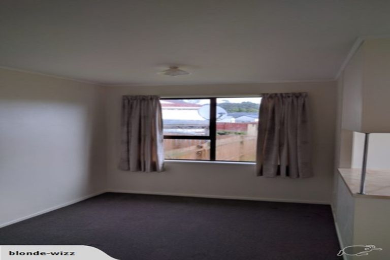 Photo of property in 2/67 Sunvue Road, Glen Eden, Auckland, 0602