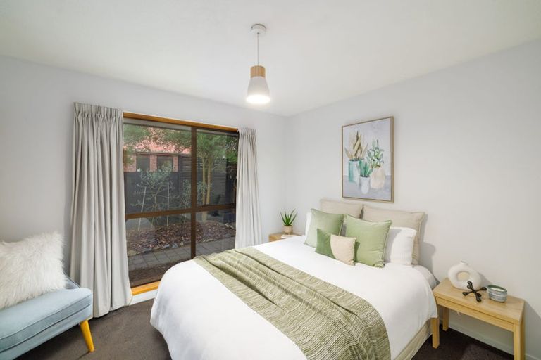 Photo of property in 2/1c Sylvia Street, Parklands, Christchurch, 8083