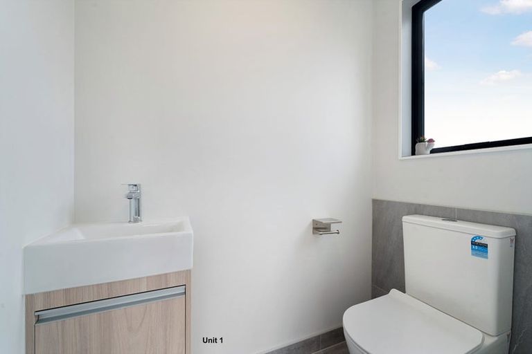 Photo of property in 1/30 Woodford Avenue, Henderson, Auckland, 0610