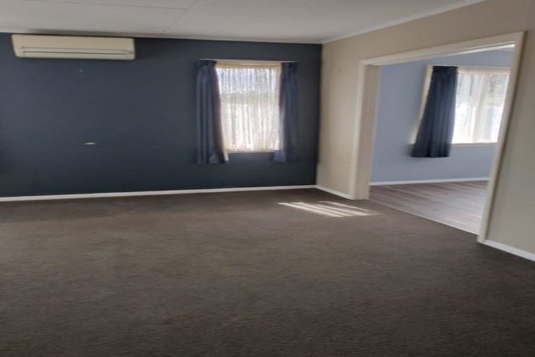 Photo of property in 12 Hurley Place, Awapuni, Palmerston North, 4412