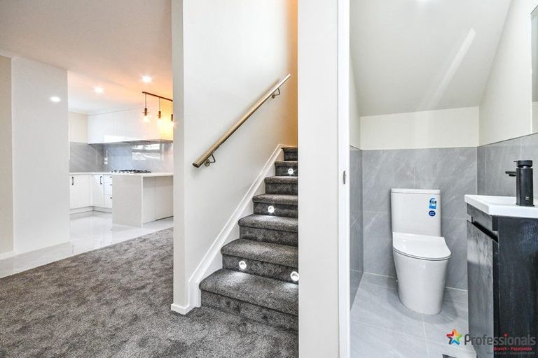 Photo of property in 4a Romney Place, Manurewa, Auckland, 2102