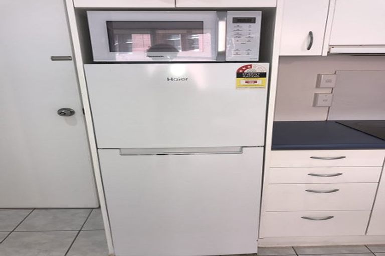 Photo of property in Terrace Tower Apartments, 1d/126 The Terrace, Wellington Central, Wellington, 6011