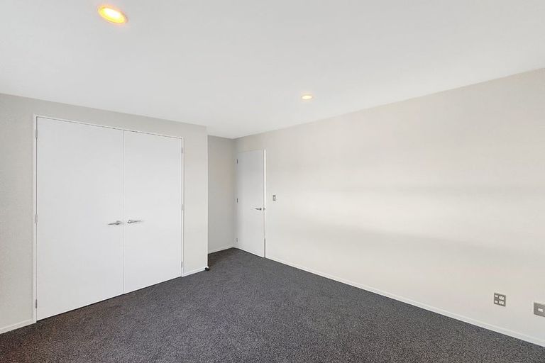 Photo of property in 11/185 Tasman Street, Mount Cook, Wellington, 6021
