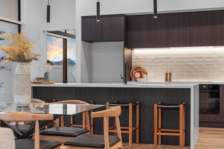 Photo of property in 18 Timara Crescent, Marshland, Christchurch, 8083