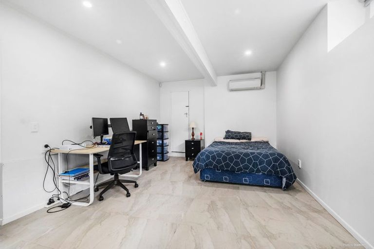 Photo of property in 57b Lancaster Road, Beach Haven, Auckland, 0626