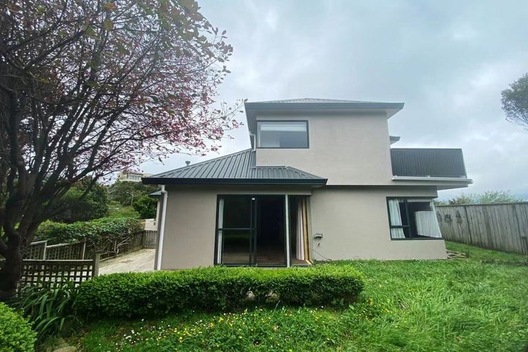 Photo of property in 97 Viewmont Drive, Harbour View, Lower Hutt, 5010