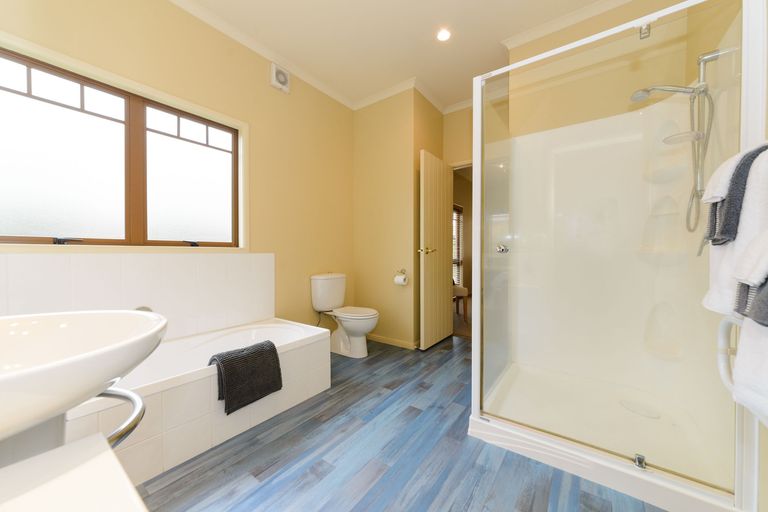 Photo of property in 41 Fitchett Street, Palmerston North, 4410