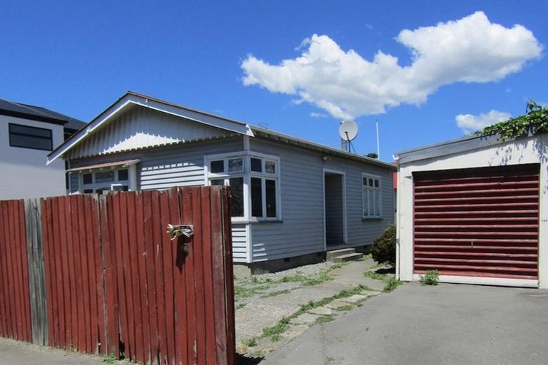 Photo of property in 2/66 Burke Street, Addington, Christchurch, 8024