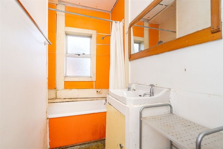 Photo of property in 9 Beresford Street, Kaikorai, Dunedin, 9010