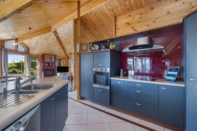 Photo of property in 320 Lindemann Road, Tahawai, Katikati, 3170