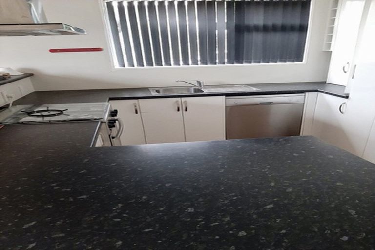 Photo of property in 90 Jamaica Drive, Grenada North, Wellington, 5028