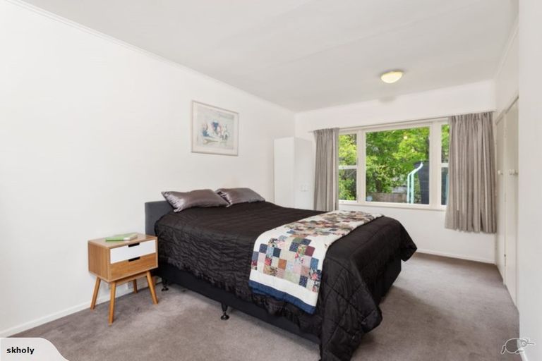 Photo of property in 2/55 Sylvia Road, Hillcrest, Auckland, 0627
