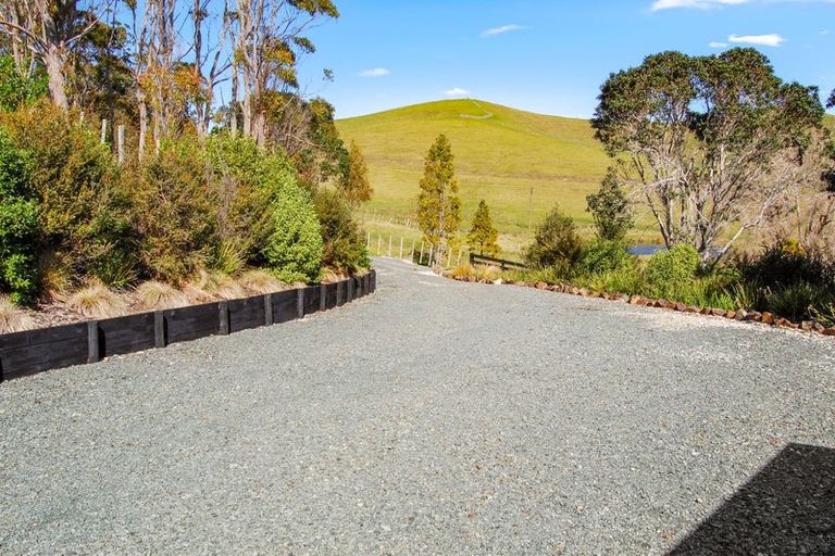 Photo of property in 598a Oneriri Road, Kaiwaka, 0573