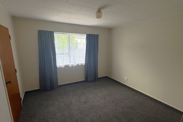 Photo of property in 2/500 Avenue Road West, Hastings, 4122