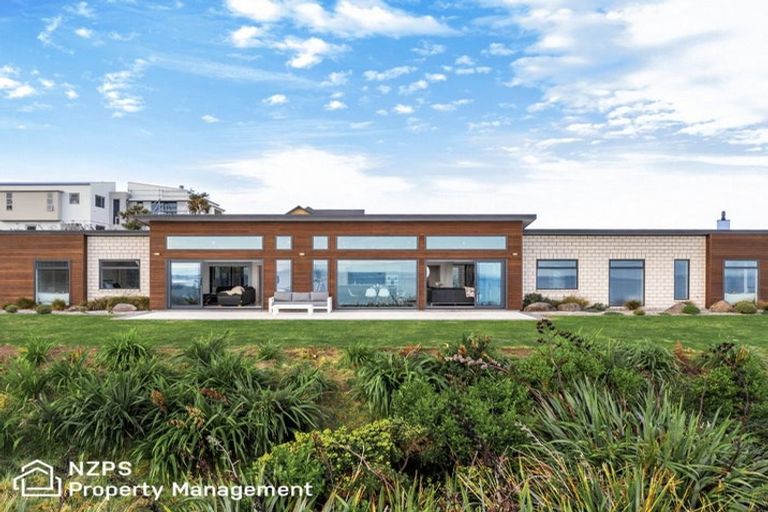 Photo of property in 49 Highgrove, Saint Clair, Dunedin, 9012