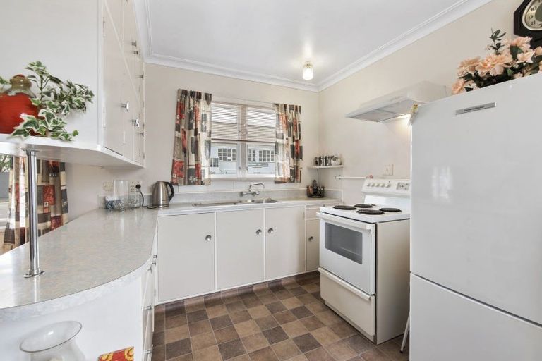 Photo of property in 47 Bath Street, Levin, 5510