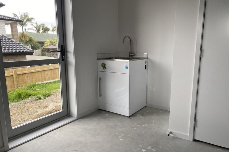 Photo of property in 28a Koromiko Street, New Lynn, Auckland, 0600