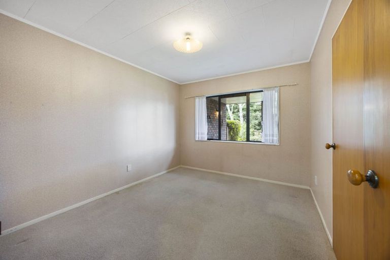 Photo of property in 13 Pentland Place, Highlands Park, New Plymouth, 4312